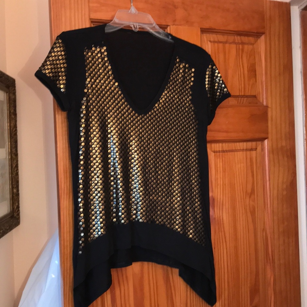 BCBGMAXAZRIA Black & Gold Sequin Top